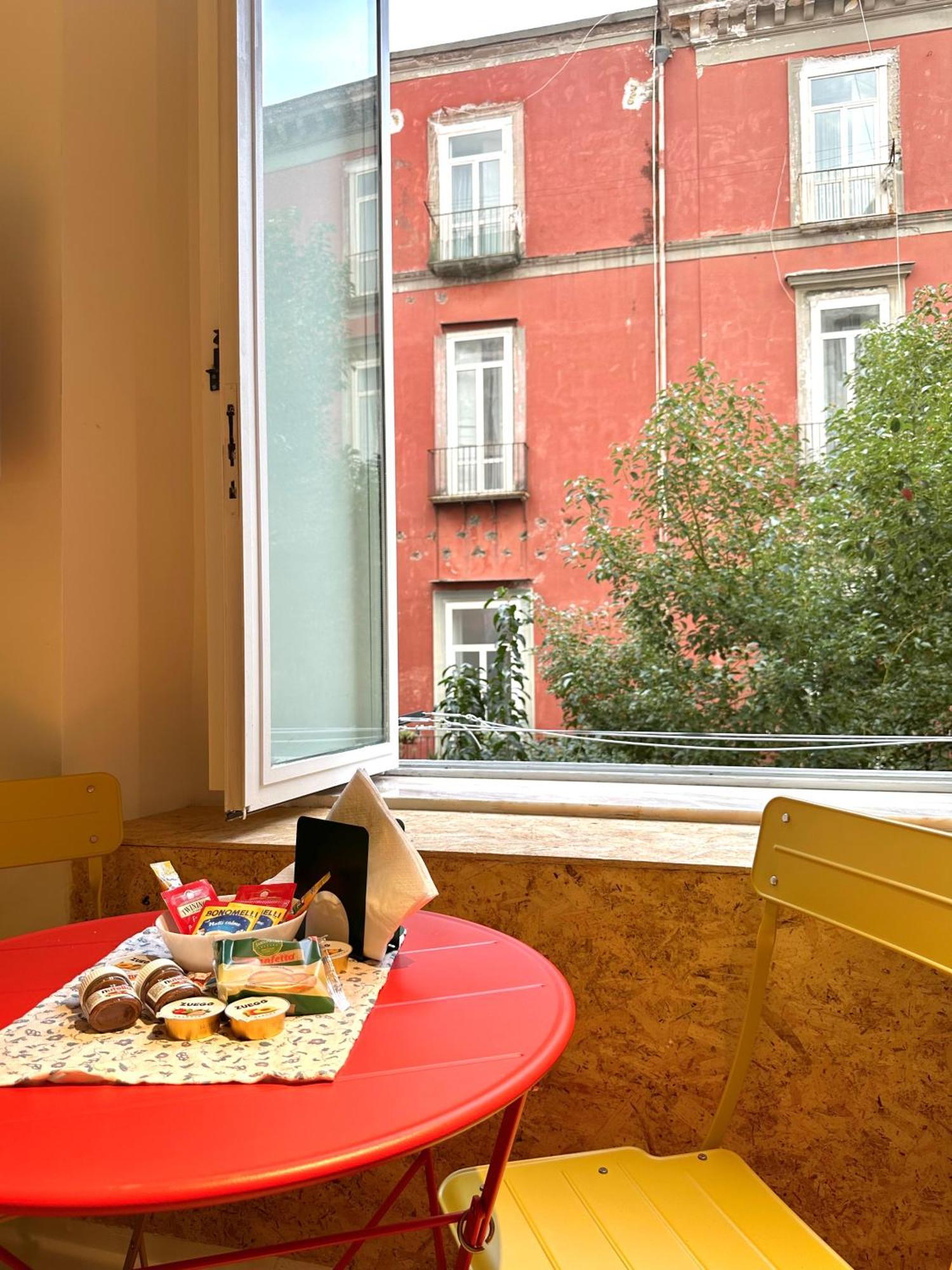 Santa Maria Maggiore Suite Napoli Exterior foto